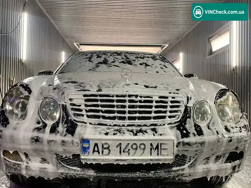 Mercedes-Benz E-Class 2003, фото з оголошення 1 з 7, VIN WDB2110261A351156