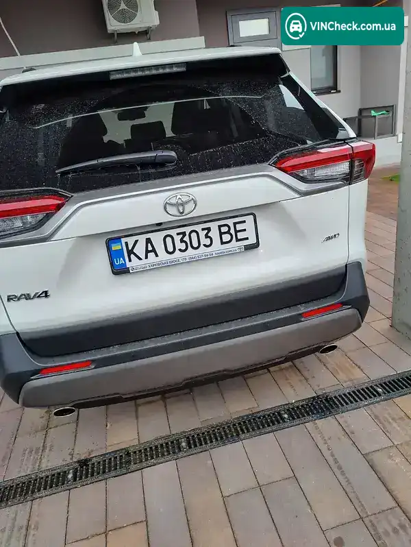 Toyota RAV4 2021, фото з оголошення 2 з 4, VIN JTMD43FV90D024154