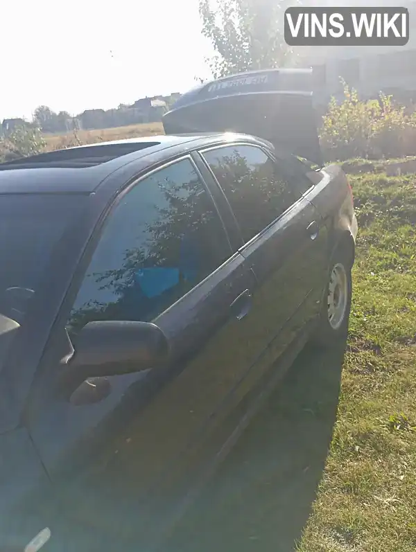 Audi A4 1999, фото з оголошення 1 з 21, VIN WAUZZZ8DZYA065987