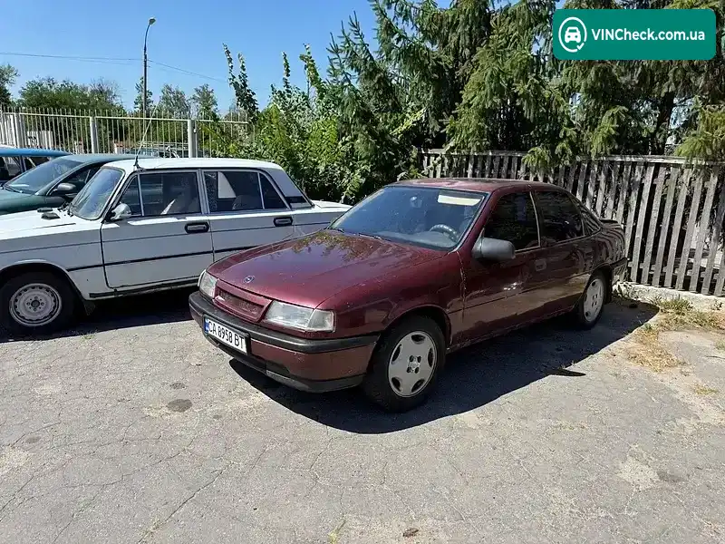 Opel Vectra 1990, фото з оголошення 1 з 8, VIN W0L000087L5112215