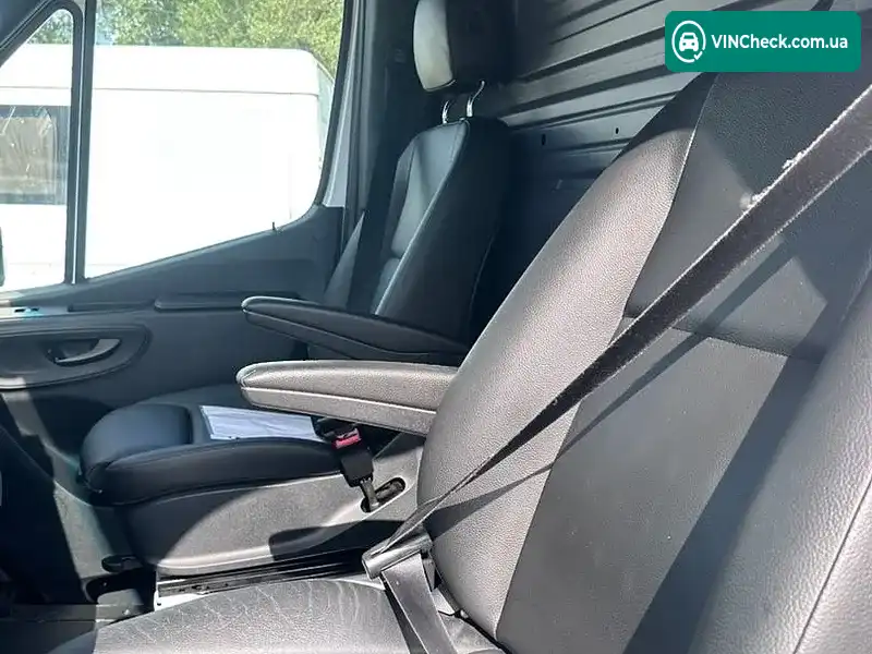 Mercedes-Benz Sprinter 2019, фото з оголошення 1 з 15, VIN WD4PF1CD9KP183576