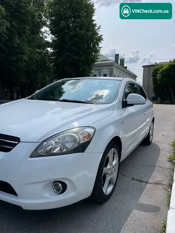 Kia Ceed 2008, фото з оголошення 2 з 20, VIN U5YFF23428L014315