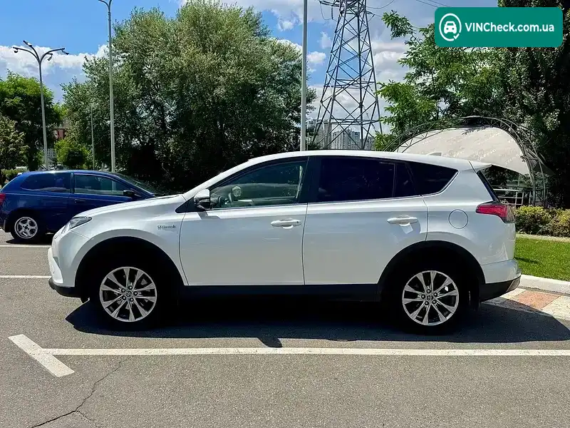 Toyota RAV4 2016, фото з оголошення 2 з 20, VIN JTMDJREVX0D067916