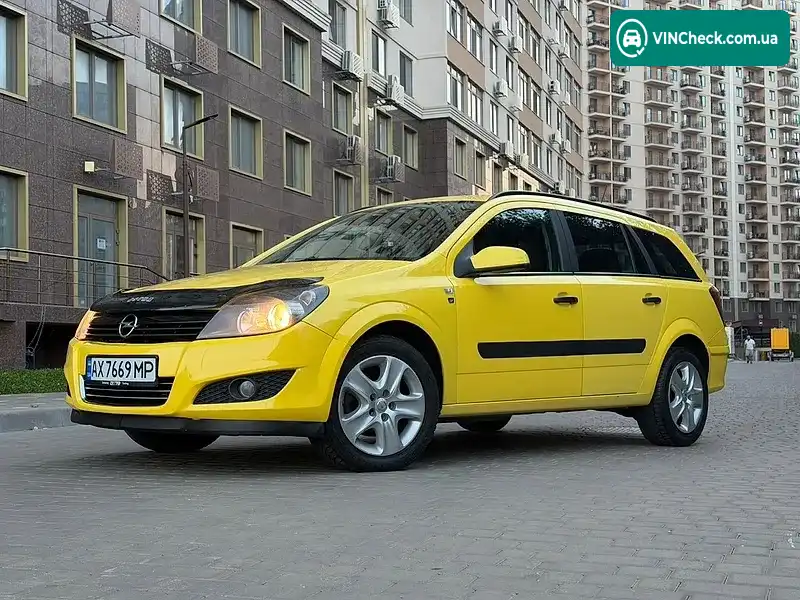 Opel Astra 2010, фото з оголошення 1 з 9, VIN W0L0AHL35B2021365
