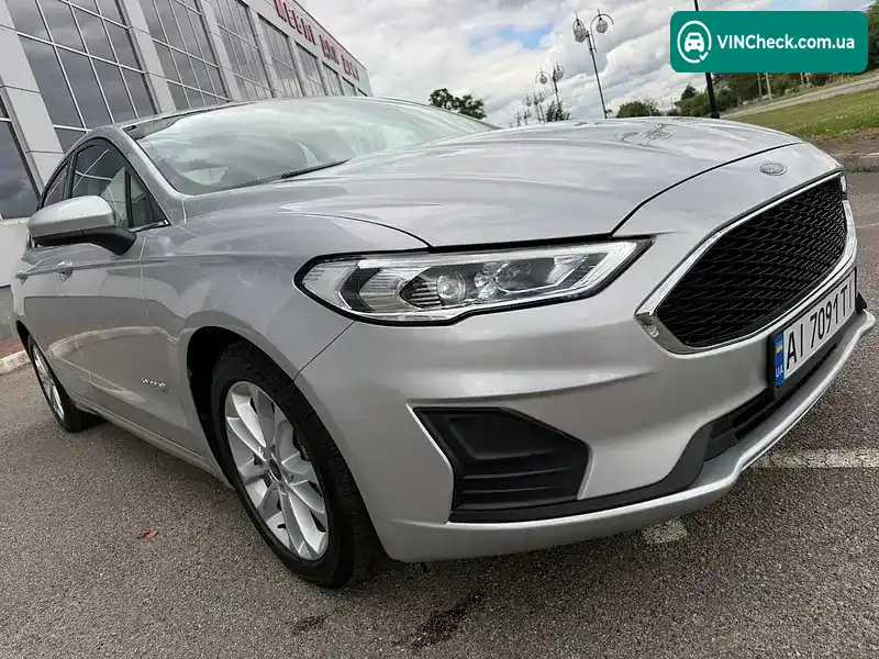 Ford Fusion 2019, фото з оголошення 1 з 20, VIN 3FA6P0LUXKR256613