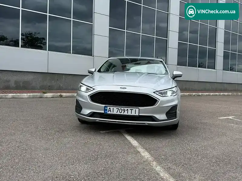 Ford Fusion 2019, фото з оголошення 2 з 20, VIN 3FA6P0LUXKR256613