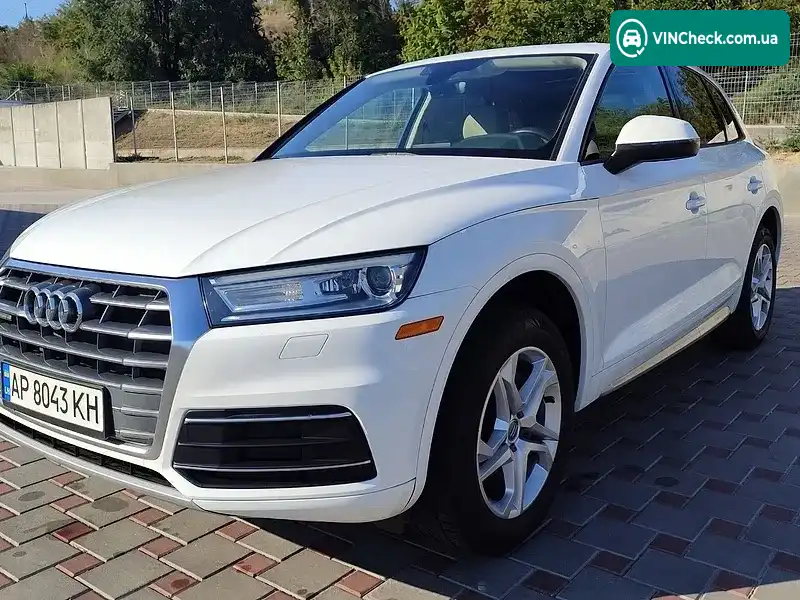 Audi Q5 2018, фото з оголошення 1 з 20, VIN WA1ANAFY3J2234013