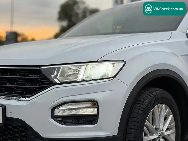 Volkswagen T-Roc 2019, фото з оголошення 2 з 21, VIN WVGZZZA1ZLV024336