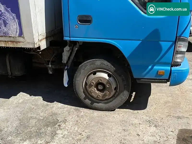 Isuzu NQR 2008, фото з оголошення 2 з 7, VIN Y6LN1R71R8L000357