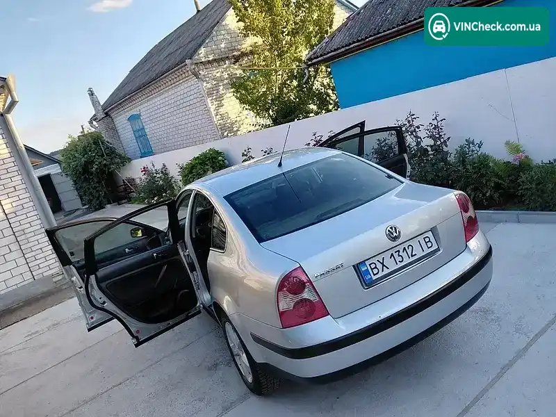 Volkswagen Passat 2001, фото з оголошення 1 з 20, VIN WVWZZZ3BZ2P044108