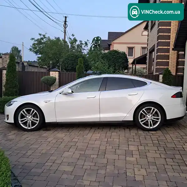 Tesla Model S 2014, фото з оголошення 1 з 21, VIN 5YJSA1H12EFP36102