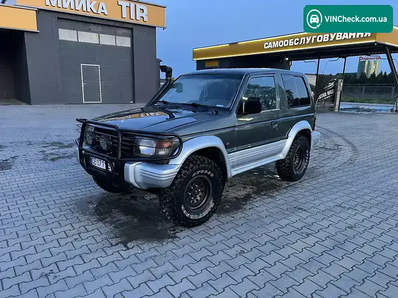 Mitsubishi Pajero 1993, фото з оголошення 1 з 13, VIN JMB0NV240PP300989