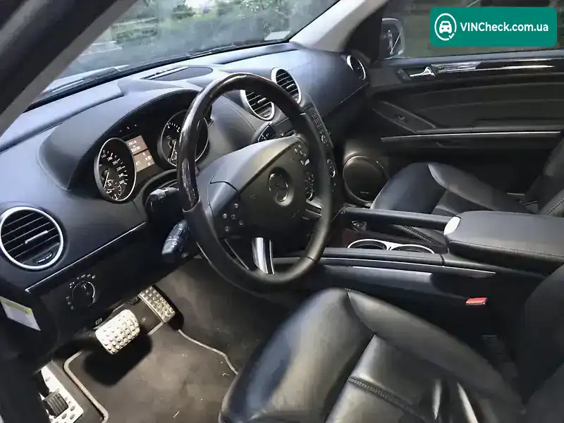 Mercedes-Benz GL-Class 2008, фото з оголошення 2 з 20, VIN 4JGBF86E98A375718