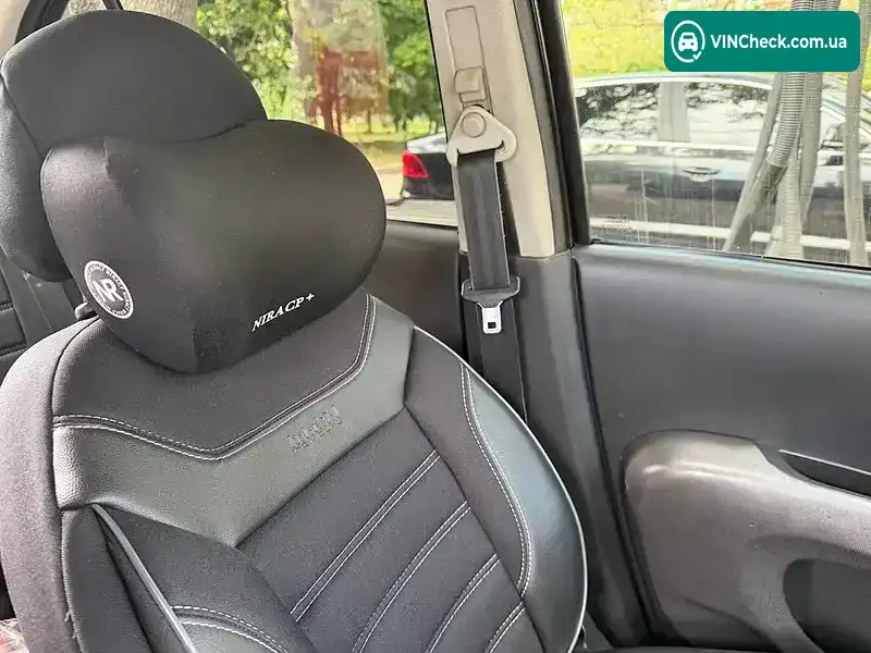 Nissan Micra 2005, фото з оголошення 2 з 21, VIN SJNFBAK12U2061535