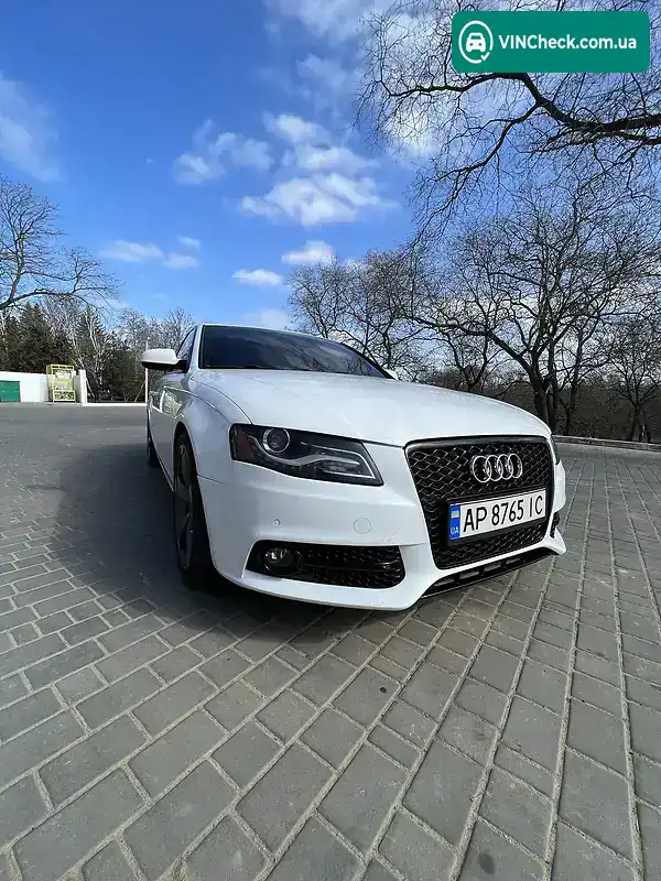 Audi A4 2011, фото з оголошення 2 з 15, VIN WAUFFAFL5BN052596