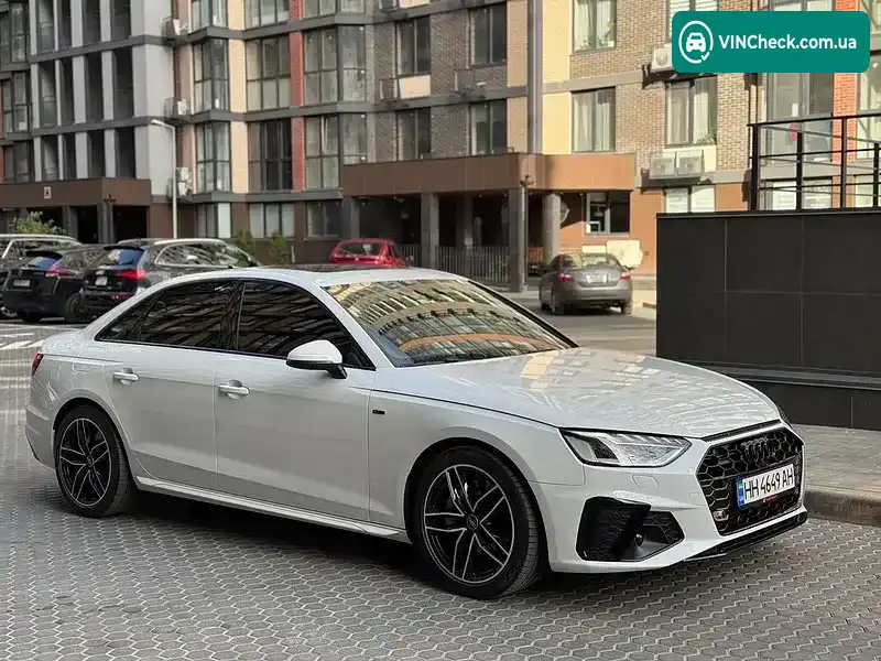 Audi A4 2021, фото з оголошення 2 з 21, VIN WAUEAAF44NN007205