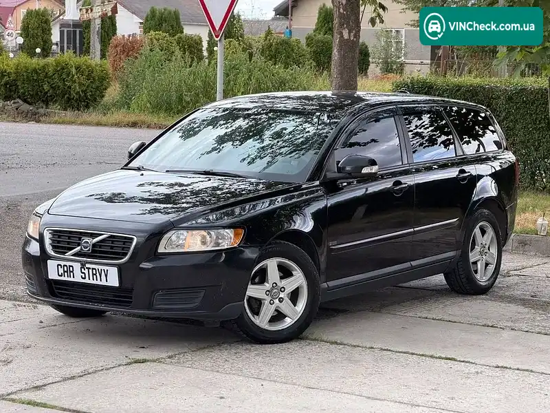 Volvo V50 2009, фото з оголошення 2 з 20, VIN YV1MW76F2A2530760