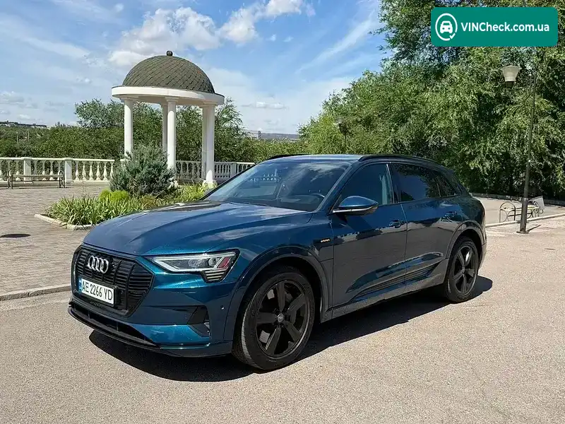 Audi e-tron 2019, фото з оголошення 2 з 17, VIN WA1VABGE3KB017294