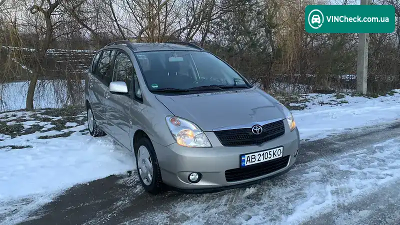 Toyota Corolla Verso 2002, фото з оголошення 1 з 20, VIN JTDEZ28E803021748