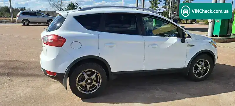 Ford Kuga 2011, фото з оголошення 2 з 9, VIN WF0RXXGCDRBM73775