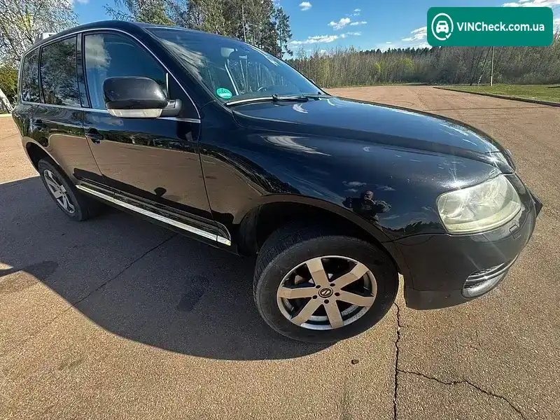 Volkswagen Touareg 2005, фото з оголошення 2 з 10, VIN WVGZZZ7LZ5D080161