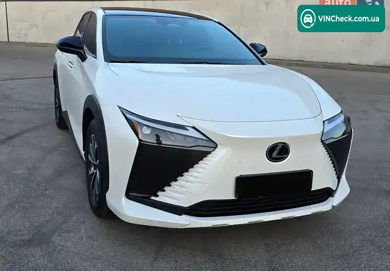 Lexus RZ 2023, фото з оголошення 2 з 21, VIN JTJAAAAB2PA013048
