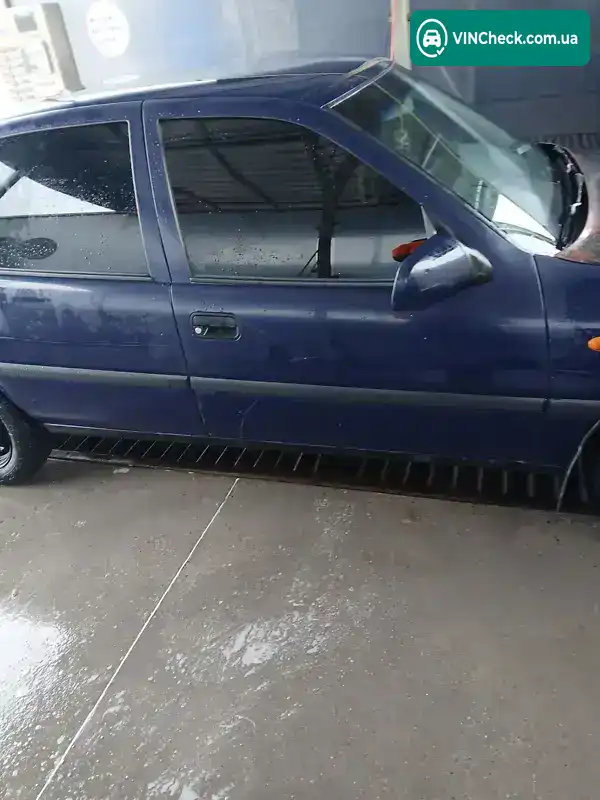 Opel Vectra 1995, фото з оголошення 2 з 9, VIN W0L000087S1145450