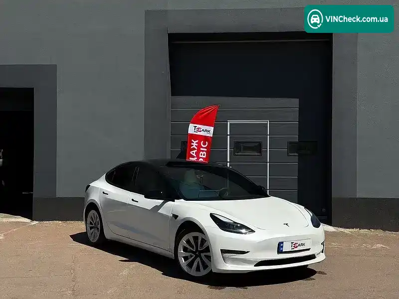 Tesla Model 3 2022, фото з оголошення 2 з 21, VIN 5YJ3E1EB8NF360768