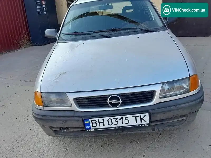 Opel Astra 1995, фото з оголошення 1 з 12, VIN W0L000051S2630991