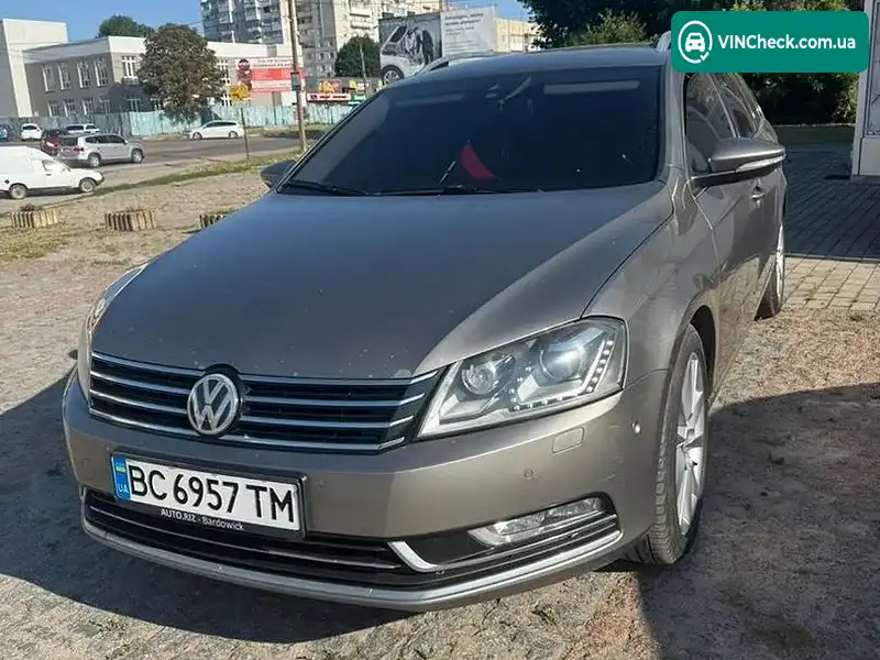 Volkswagen Passat 2012, фото з оголошення 2 з 11, VIN WVWZZZ3CZCE163694
