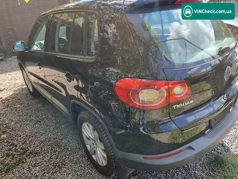 Volkswagen Tiguan 2010, фото з оголошення 2 з 6, VIN WVGBV7AX7AW522424