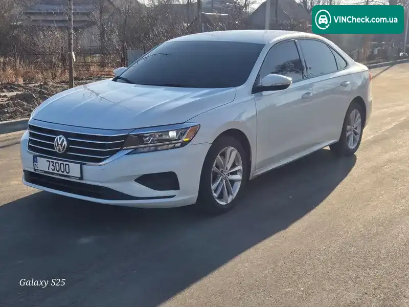 Volkswagen Passat 2020, фото з оголошення 2 з 20, VIN 1VWAA7A37LC013878