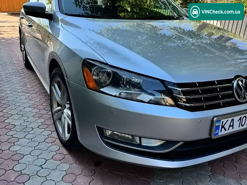 Volkswagen Passat 2015, фото з оголошення 1 з 20, VIN 1VWBV7A36FC063510