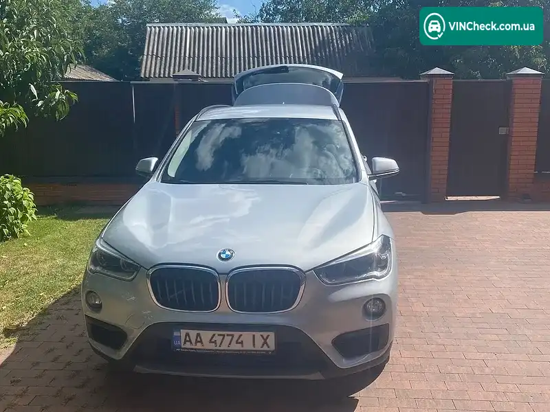 BMW X1 2018, фото з оголошення 2 з 19, VIN WBAHT910003E99636