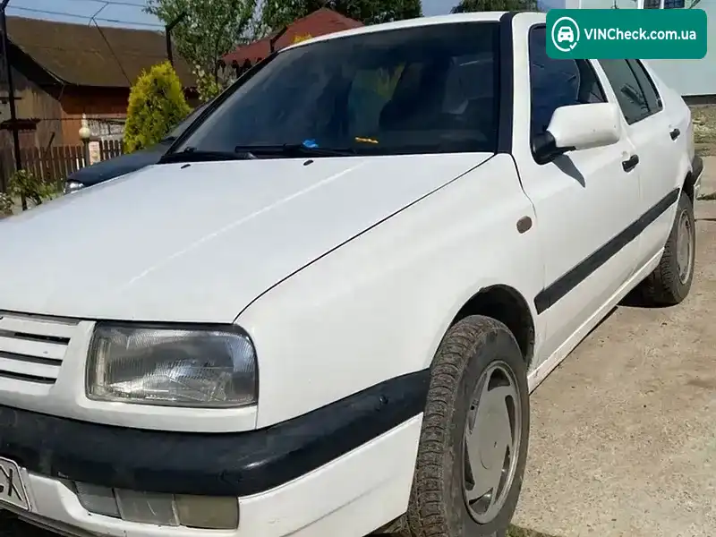 Volkswagen Vento 1998, фото з оголошення 1 з 16, VIN WVWZZZ1HZWW168031