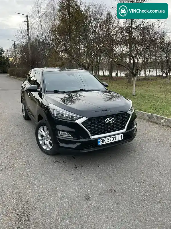 Hyundai Tucson 2019, фото з оголошення 2 з 20, VIN KM8J2CA48KU918863