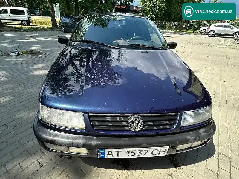Volkswagen Passat 1993, фото з оголошення 2 з 11, VIN WVWZZZ3AZRE085588