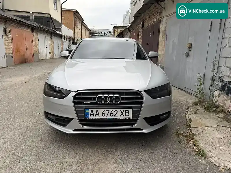 Audi A4 2012, фото з оголошення 2 з 13, VIN WAUBFAFL4DN011765