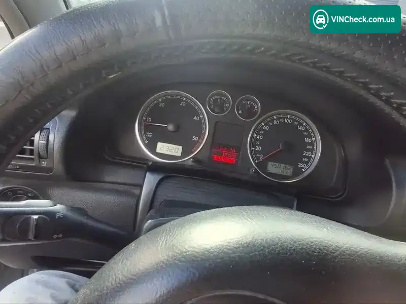 Volkswagen Passat 2001, фото з оголошення 2 з 13, VIN WVWZZZ3BZ2P225721