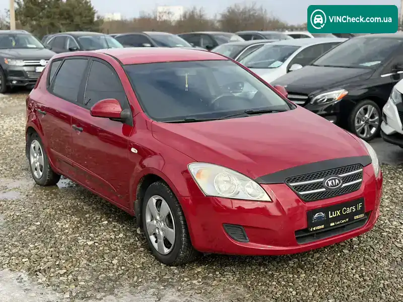 Kia Ceed 2009, фото з оголошення 1 з 21, VIN U5YFF24129L171899