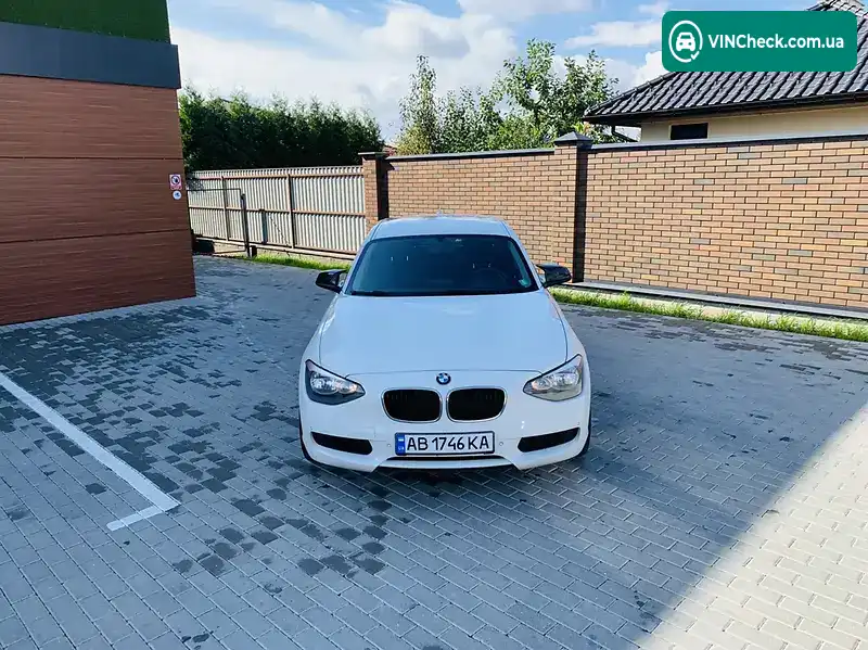 BMW 1 Series 2012, фото з оголошення 1 з 20, VIN WBA1R11050J630604