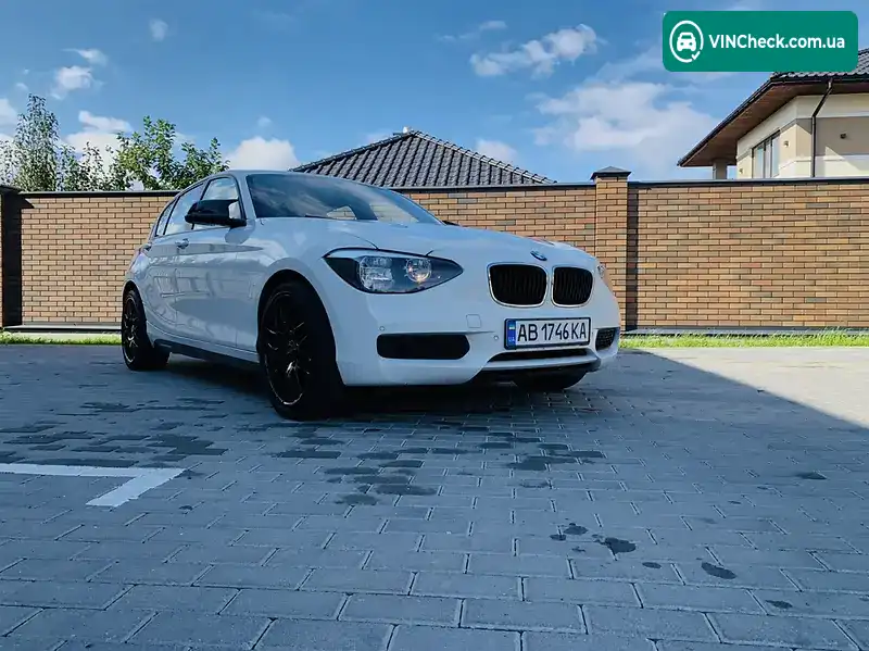 BMW 1 Series 2012, фото з оголошення 2 з 20, VIN WBA1R11050J630604
