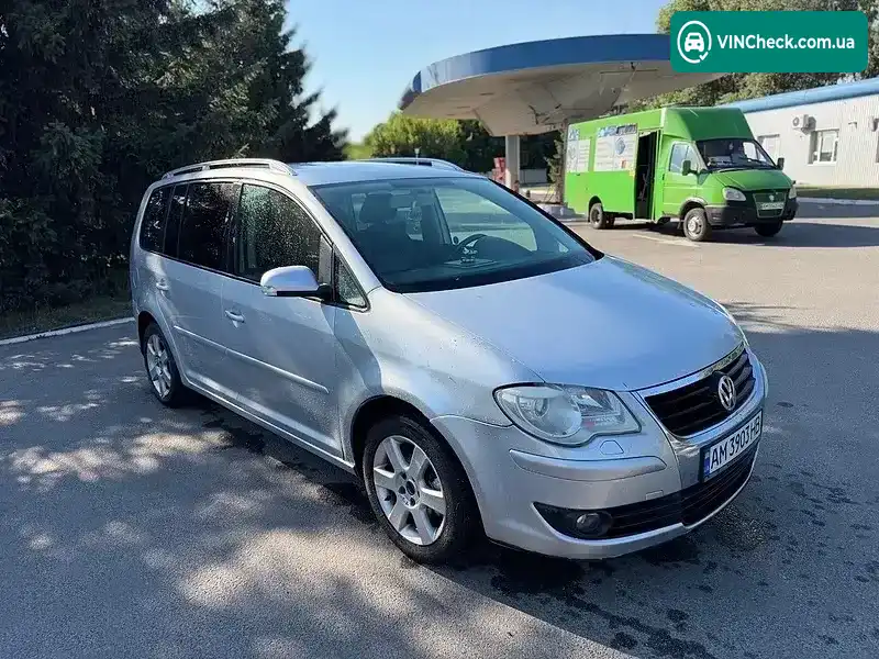 Volkswagen Touran 2005, фото з оголошення 1 з 9, VIN WVGZZZ1TZ5W121505