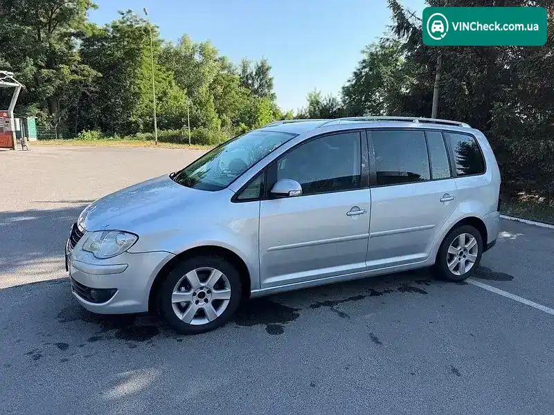 Volkswagen Touran 2005, фото з оголошення 2 з 9, VIN WVGZZZ1TZ5W121505