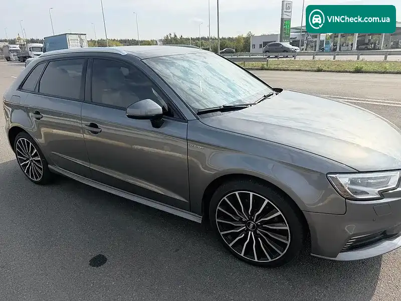 Audi A3 2016, фото з оголошення 2 з 20, VIN WAUUPBFF1HA041213