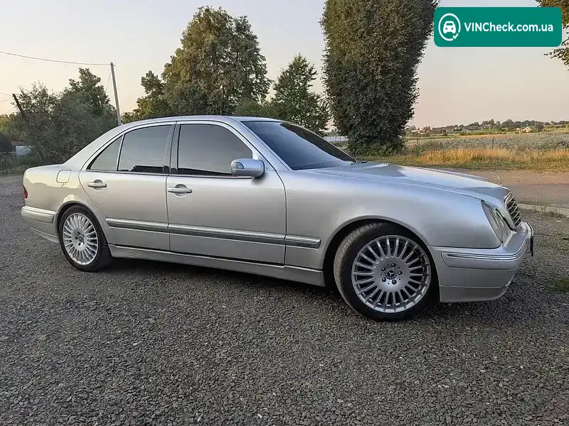 Mercedes-Benz E-Class 2001, фото з оголошення 2 з 20, VIN WDB2100261B358060