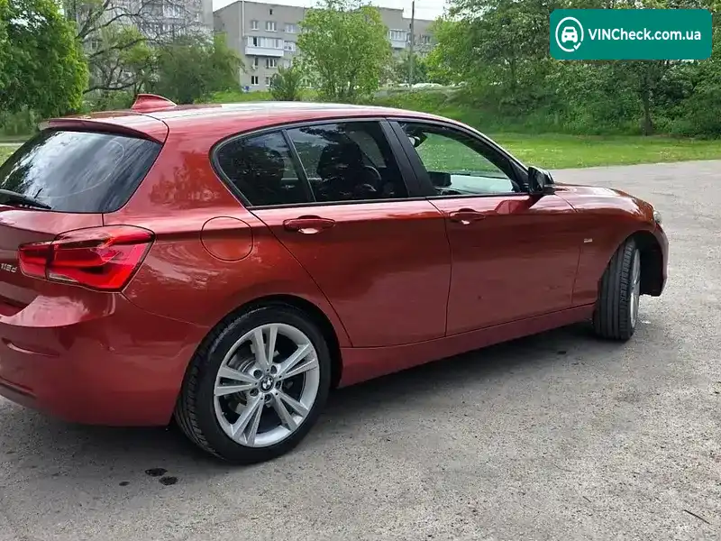 BMW 1 Series 2018, фото з оголошення 2 з 20, VIN WBA1S5104J5L16593