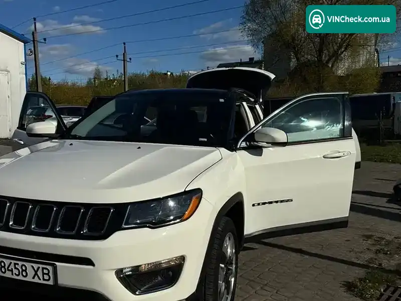Jeep Compass 2019, фото з оголошення 2 з 21, VIN 3C4NJDCB7KT753926