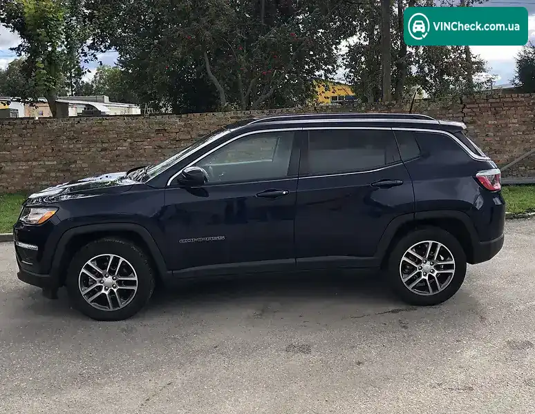 Jeep Compass 2017, фото з оголошення 2 з 20, VIN 3C4NJCBB3JT182462