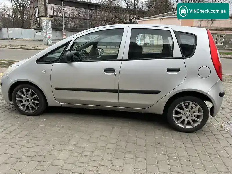 Mitsubishi Colt 2006, фото з оголошення 2 з 6, VIN XMCXNZ34A7F047734